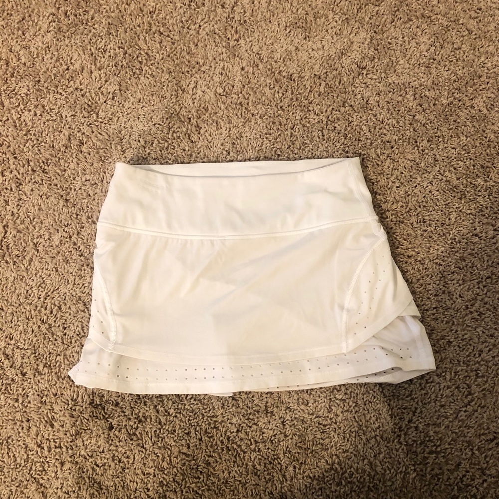 Athleta Swing Skort White